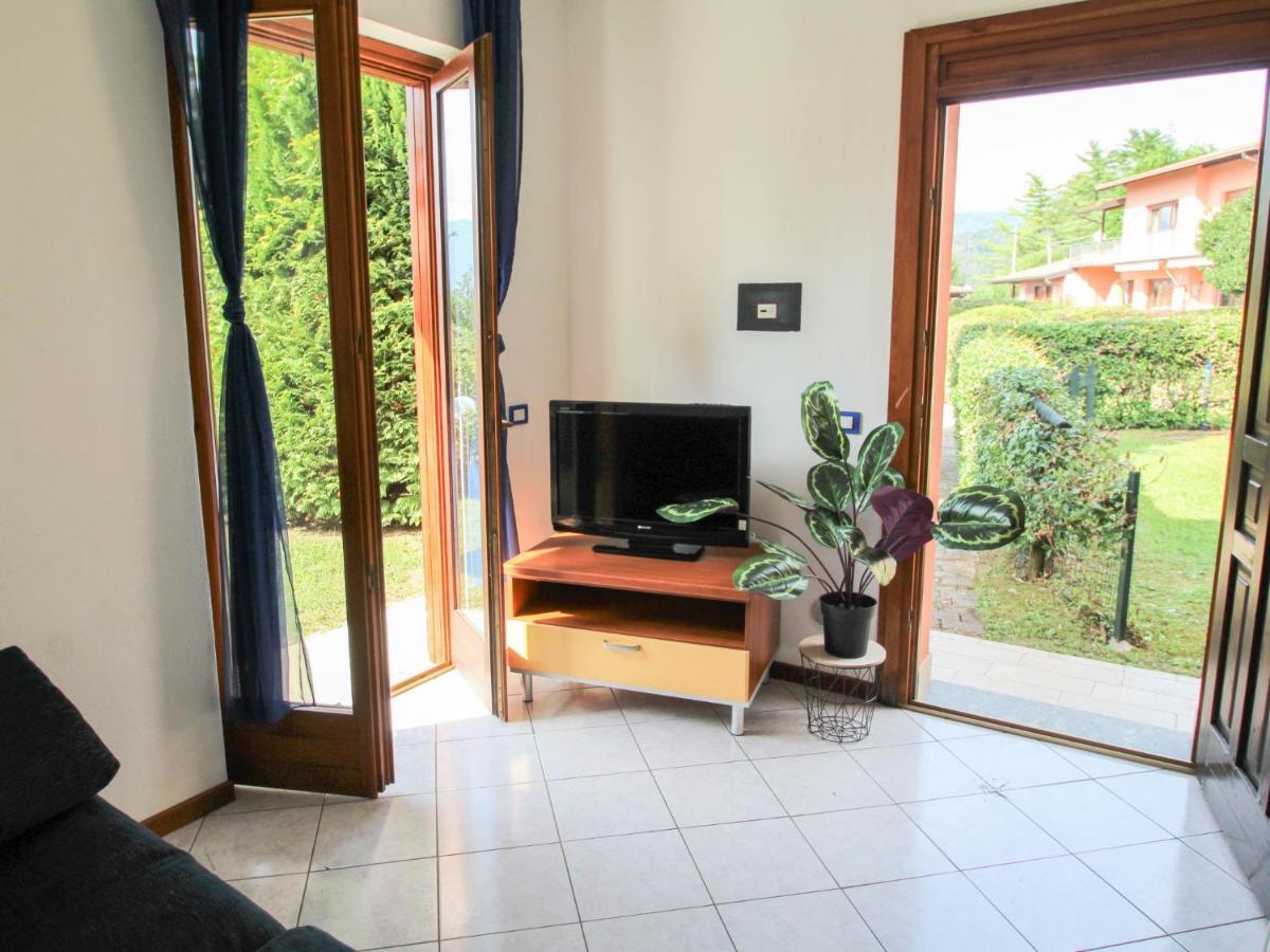 Holiday Home Residenza Agrifoglio-12 By Interhome Luino Extérieur photo